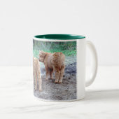 かわいい小さな尾 ツートーンマグカップ (正面右)