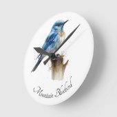 かわいい小さな山ブルーバードウォーター色カスタム、 ラウンド壁時計 (傾斜)
