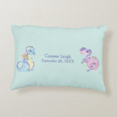 かわいい小さな恐竜パーソナライズされた アクセントクッション (裏面)