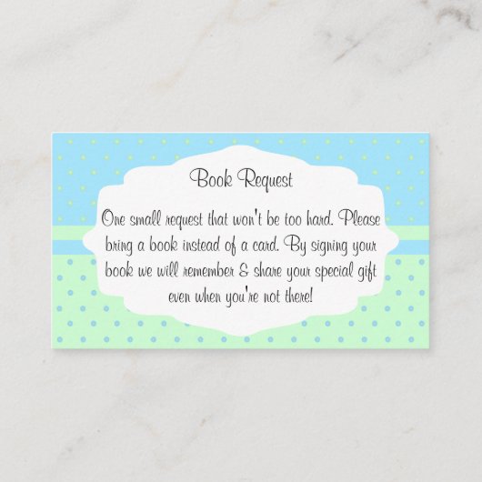 かわいい小さな男の赤ちゃんブックリクエストでコウノトリ エンクロージャーカード (裏面)