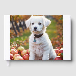 かわいい小さな白い子犬が1匹シッターにいる ゲストブック