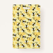 かわいい小さな蜂のパターン バッジ (裏面)