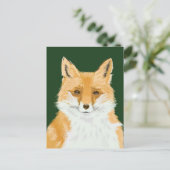 かわいい小さな赤いキツネ – 緑の上に透明。 ポストカード (スタンド正面)