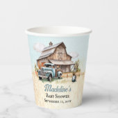 かわいい小さな農家が彼の途中の男の子の赤ちゃんシャワー 紙コップ (正面)