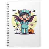 かわいい小さな魔女ナースハロウィンプレミアムTシャツ ノートブック (正面)