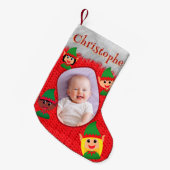 かわいい小妖精や小人カスタム写真名文字レッドクロシェプリント スモールクリスマスストッキング (正面 (吊り時))