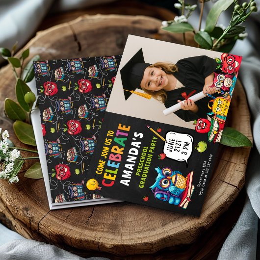 かわいい就学前の卒業お祝いと写真 招待状