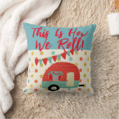 かわいい居心地のキャンピングデコールこれが私たち転がのカスタム クッション (ブランケット)