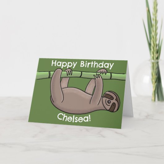 かわいい幸せなコアラが竹の幹にぶら下がっている漫画の誕生日 カード (正面)