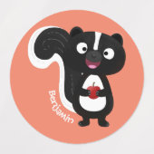 かわいい幸せなスカンクのキャラクターイラスト ラベル (デザイン2)