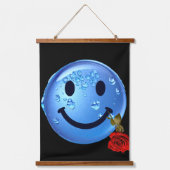 かわいい幸せな人々！ 吊り下げ型タペストリー (正面)