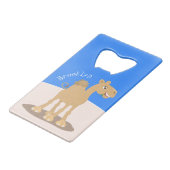 かわいい幸せな笑顔のラクダ漫画イラストレーション クレジットカード栓抜き (正面アングル)