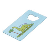 かわいい幸せな緑のブロントサウルス恐竜の漫画 クレジットカード栓抜き (正面アングル)