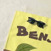 かわいい幸せベビーゴリラ漫画イラストレーション ビーチタオル (インサイチュ)