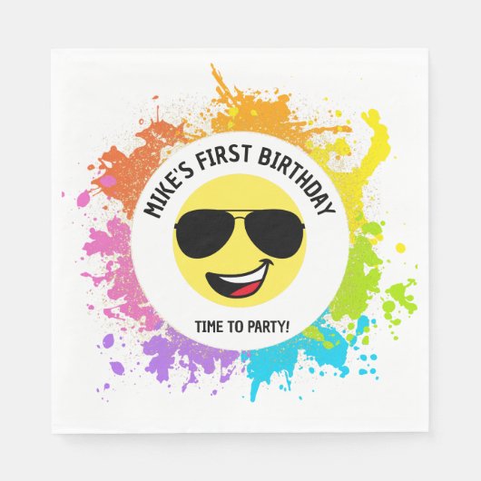 かわいい幸せ顔、アビエーターグラス、おもしろい第1回誕生日 スタンダードランチョンナプキン (正面)