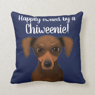 かわいい幸福に所有されたChiweenie |のチワワのダックスフント クッション