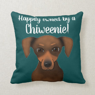 かわいい幸福に所有されたChiweenie  のチワワのダックスフント クッション