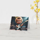 かわいい幼児がギターを弾く空白のグリーティングカード カード (黄色い花)