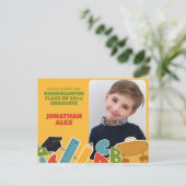 かわいい幼稚園の卒業発表 ポストカード (スタンド正面)