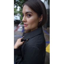 かわいい幼稚園先生ピンクボウデザイン