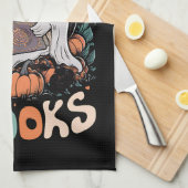 かわいい幽霊がもっと本を読む先生のハロウィン キッチンタオル (四つ折り)