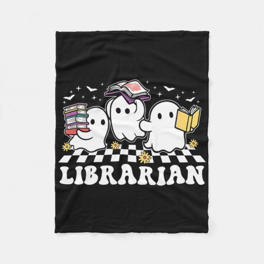 かわいい幽霊図書館司書のハロウィン本読み フリースブランケット (正面)