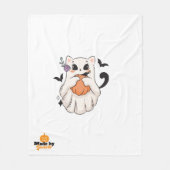かわいい幽霊猫かぼちゃつき | ハロウィ不気味ン フリースブランケット (正面)