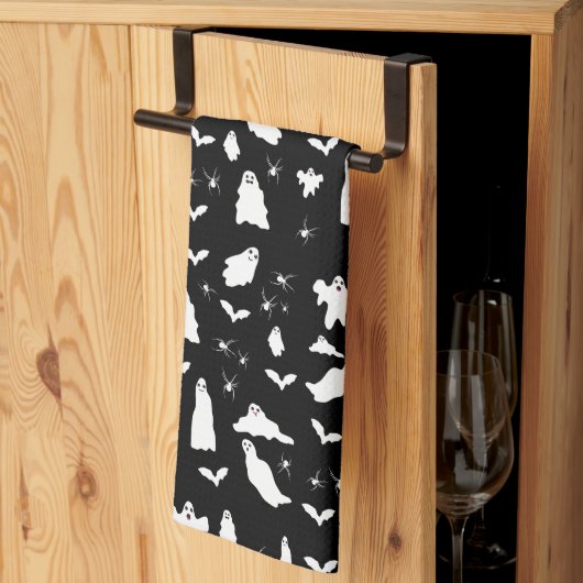 かわいい幽霊、こうもり&スパイダーズのハロウィンパターン キッチンタオル (三つ折り)