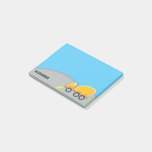 かわいい建築セメントミキサートラック車の少年 ポストイット (アングル)