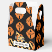 かわいい建築ダンプカーロードパターン誕生日 フェイバーボックス (オープン)