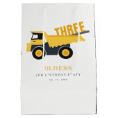 かわいい建築ダンプトラック任意の年齢誕生日 ミディアムペーパーバッグ (裏面)