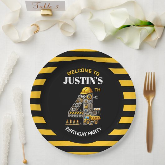 かわいい建築4th誕生日パーティー紙プレート ペーパープレート (ウェディング)