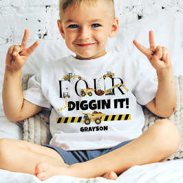 かわいい建設ダンプトラック男の子4歳の誕生日 トドラーTシャツ