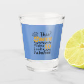 かわいい引用文50誕生日クイーン ショットグラス (正面)