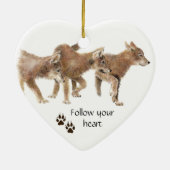 かわいい後を追狼ズのハートやる気を起こさせる引用文 セラミックオーナメント (裏面)