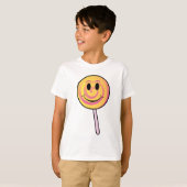 かわいい微笑の黄色い漫画の棒つきキャンデー Tシャツ (正面フル)