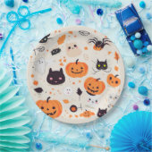 かわいい怖いクリッターハロウィーントリート ペーパープレート (パーティー)