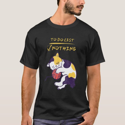 かわいい怠け者が一緒に寝る三毛猫 Tシャツ (正面)