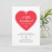 かわいい恋人のバレンタインの赤ちゃんシャワー 招待状 (スタンド正面)