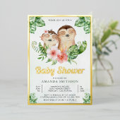 かわいい愛らしいフローラナマケモノ双子ベビーシャワー金ゴールド 箔招待状 (立ち正面)