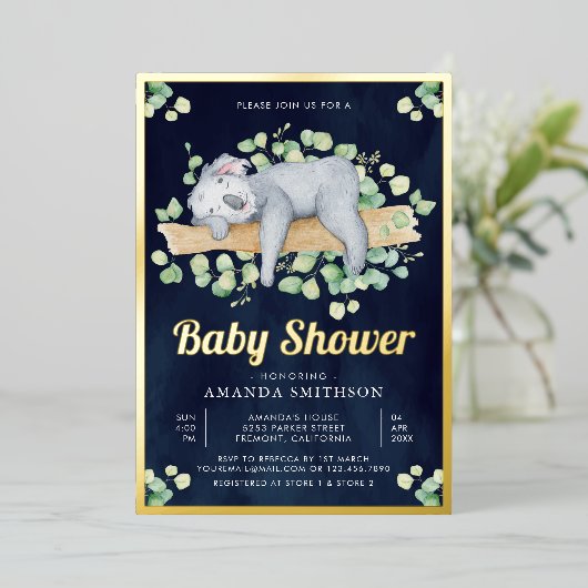 かわいい愛らしい眠るコアラ海軍ベビーシャワー金ゴールド 箔招待状 (立ち正面)