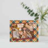 かわいい感謝祭のグリーティングオンプレイドホリデーカード ポストカード (スタンド正面)