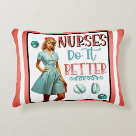 かわいい懐かしいナースピンナップナースの方が良い アクセントクッション