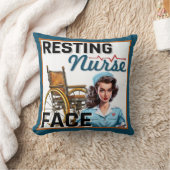 かわいい懐かしいナースピンナップ休憩ナース顔 クッション (ブランケット)