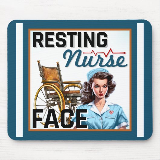 かわいい懐かしいナースピンナップ休憩ナース顔 マウスパッド (正面)