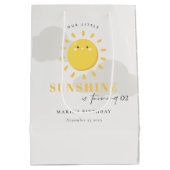 かわいい我々の小さなサンシャイングレー任意の年齢誕生日 ミディアムペーパーバッグ (裏面)