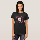 かわいい招き猫と錦鯉の幸せな猫 Tシャツ (正面フル)
