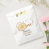 かわいい揚げ卵の誕生日1 フェイバーバッグ (封をした状態)