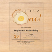 かわいい揚げ卵 1歳の誕生日 アクリル招待状 (正面)