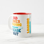 かわいい文字デザインパパジョーク読み込み待って ツートーンマグカップ (正面左)